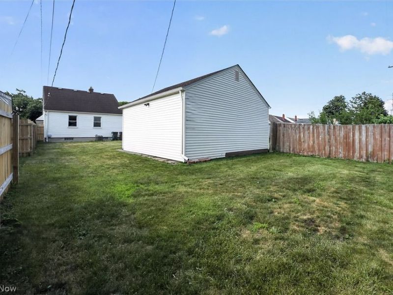 5510 Luelda Avenue, Parma, OH 44129 Photo 41