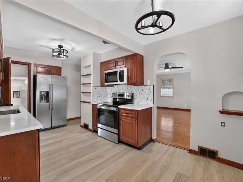 5510 Luelda Avenue, Parma, OH 44129 Photo 9