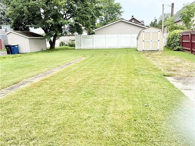 920 E 15th Street, Ashtabula, OH 44004 Photo 9