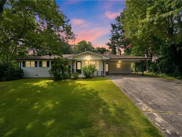 6803 Queen Mill Road SE, Mableton, GA 30126