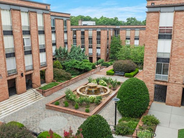 1400 Kenesaw Ave, Knoxville, TN 37919