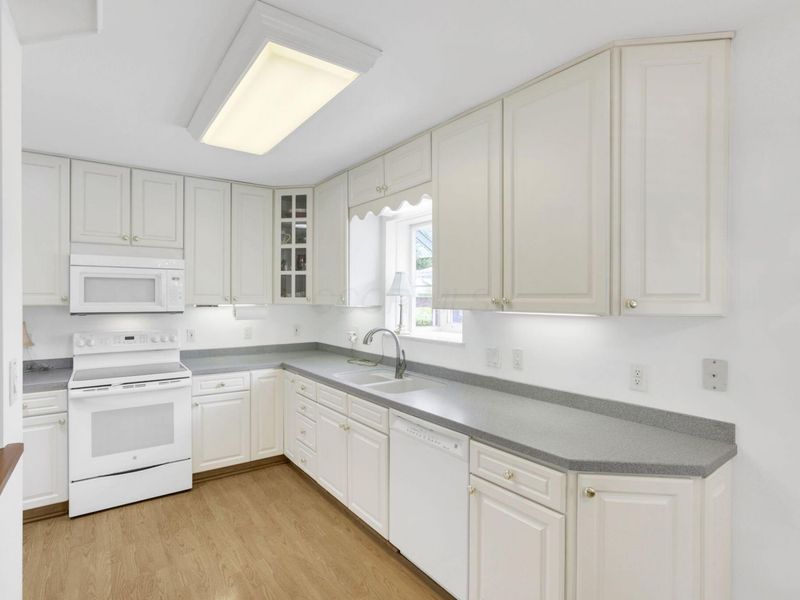 1830 Ardleigh Road, Columbus, OH 43221 Photo 17