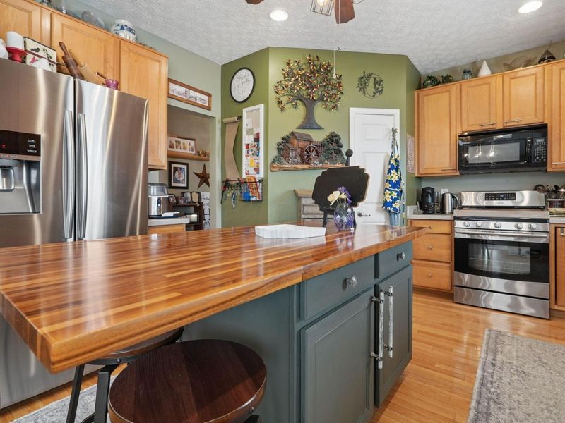 3203 Belstead Drive, Grove City, OH 43123 Photo 17