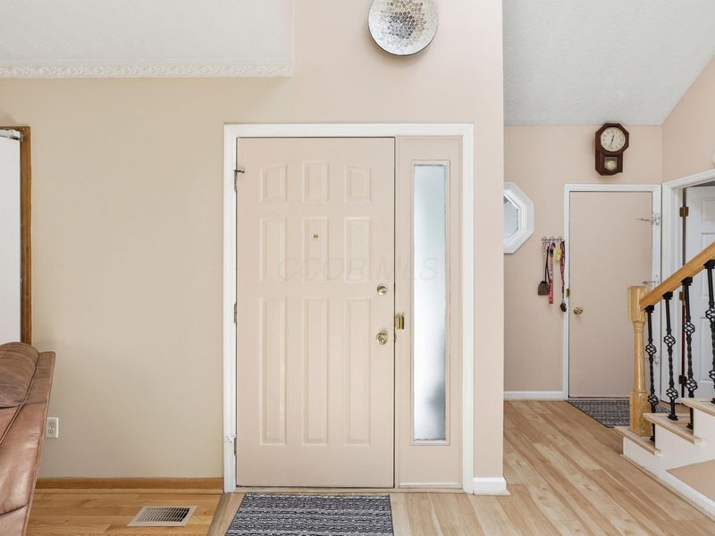 211 Rosehill Road , Reynoldsburg, OH 43068 Photo 7