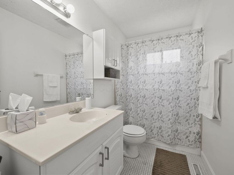 237 Barcelona Avenue, Westerville, OH 43081 Photo 30