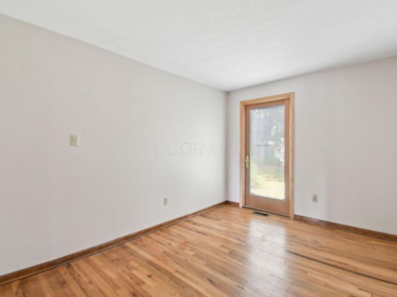 5036 Chipman Drive, Columbus, OH 43232 Photo 18