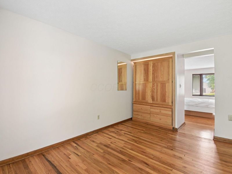 5036 Chipman Drive, Columbus, OH 43232 Photo 19