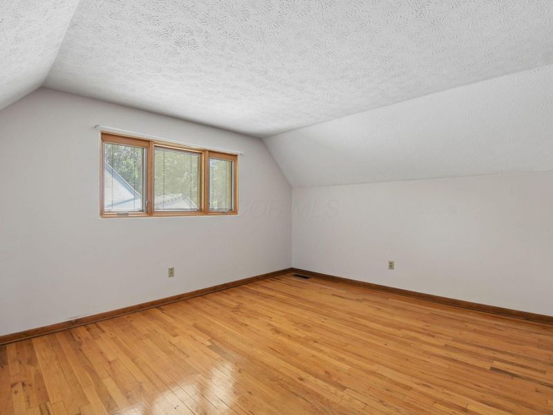 5036 Chipman Drive, Columbus, OH 43232 Photo 23