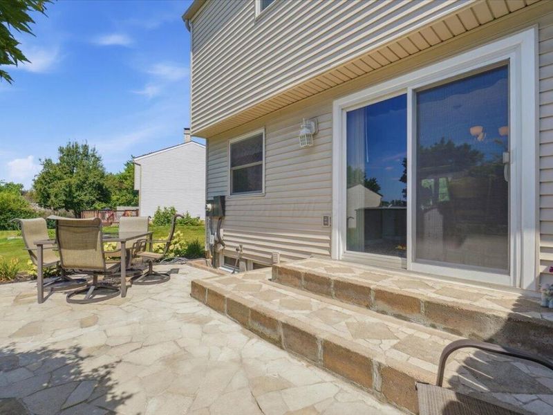 2977 Talbrock Circle , Dublin, OH 43017 Photo 4