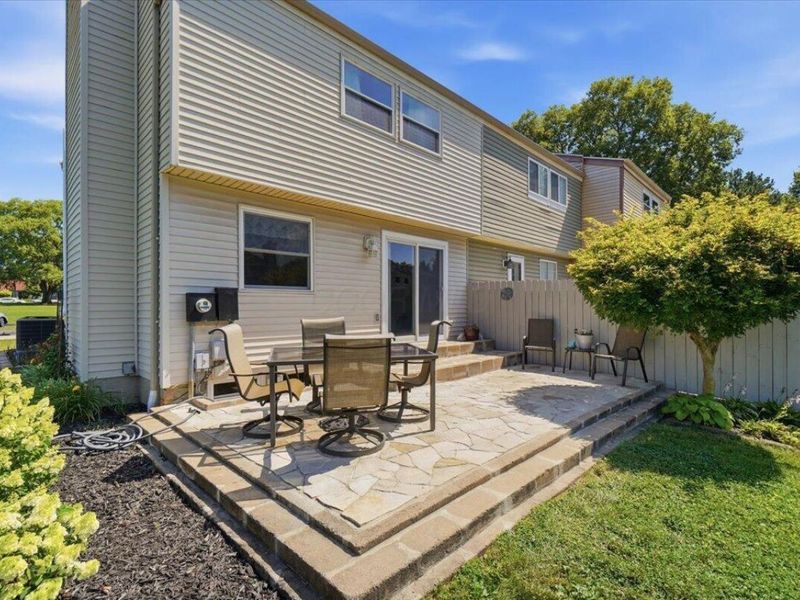 2977 Talbrock Circle , Dublin, OH 43017 Photo 6