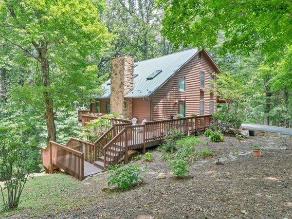113 Autumn CIR , Boones Mill, VA 24065
