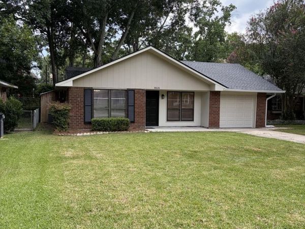 8626 Barnett Dr, Baton Rouge, LA 70809