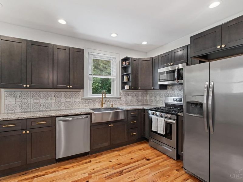 3003 W 8th Street, Cincinnati, OH 45205 Photo 10