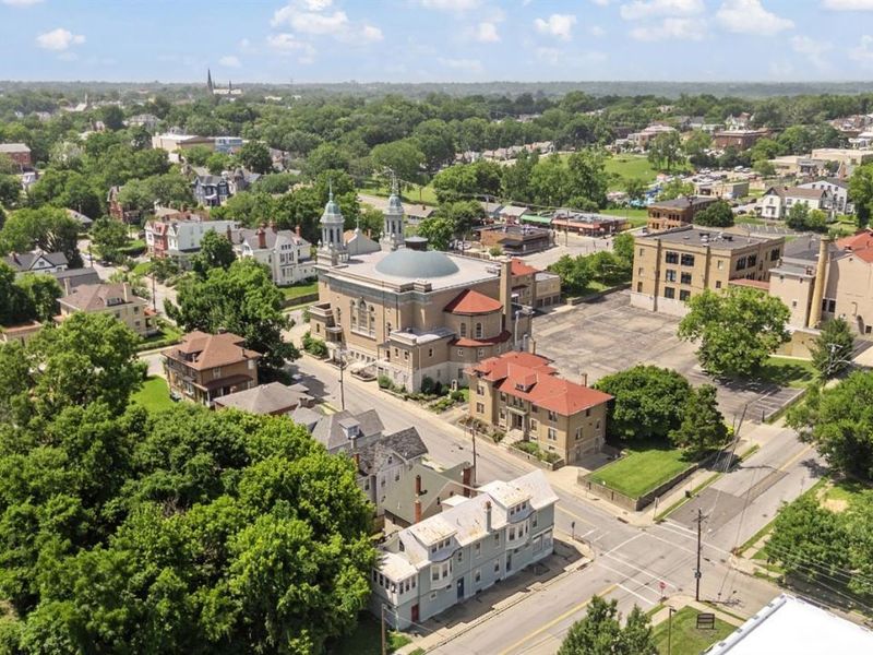 3003 W 8th Street, Cincinnati, OH 45205 Photo 28