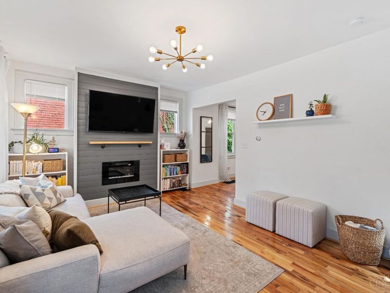 3003 W 8th Street, Cincinnati, OH 45205 Photo 6
