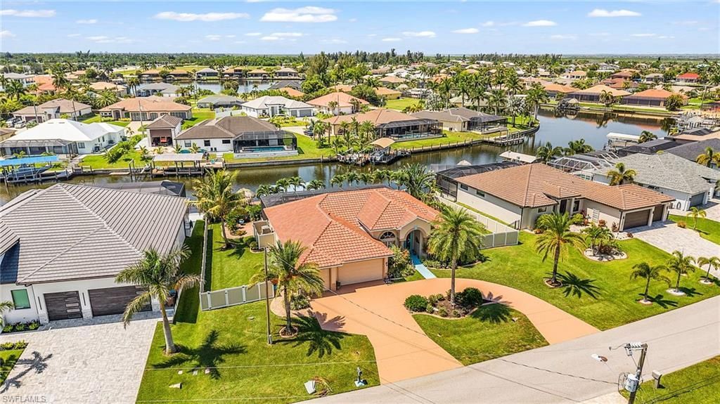 3230 SW 3rd Ln, Cape Coral, FL 33991 Photo