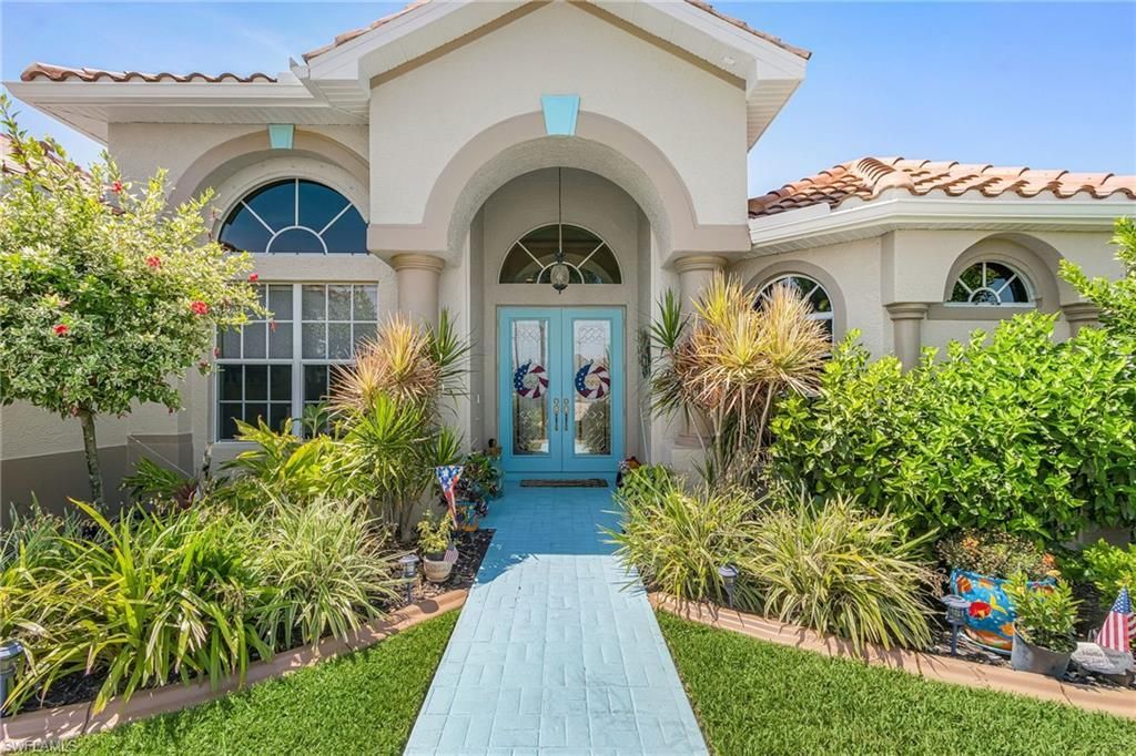 3230 SW 3rd Ln, Cape Coral, FL 33991 Photo