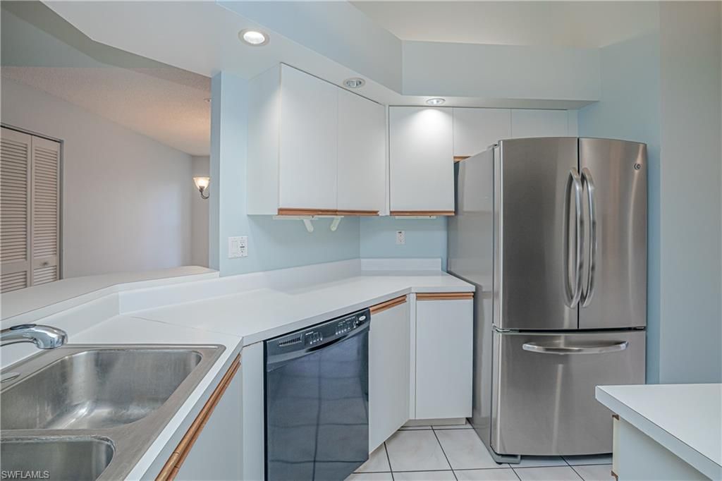 109 Wading Bird Cir, Unit 206, Naples, FL 34110 Photo