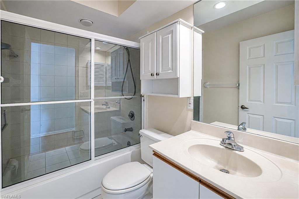 109 Wading Bird Cir, Unit 206, Naples, FL 34110 Photo