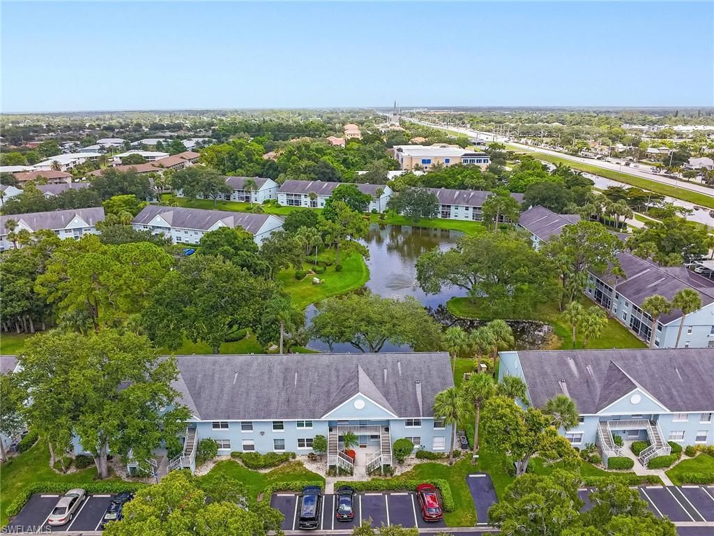 109 Wading Bird Cir, Unit 206, Naples, FL 34110 Photo