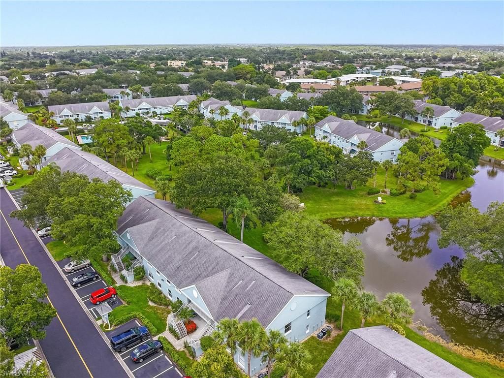 109 Wading Bird Cir, Unit 206, Naples, FL 34110 Photo