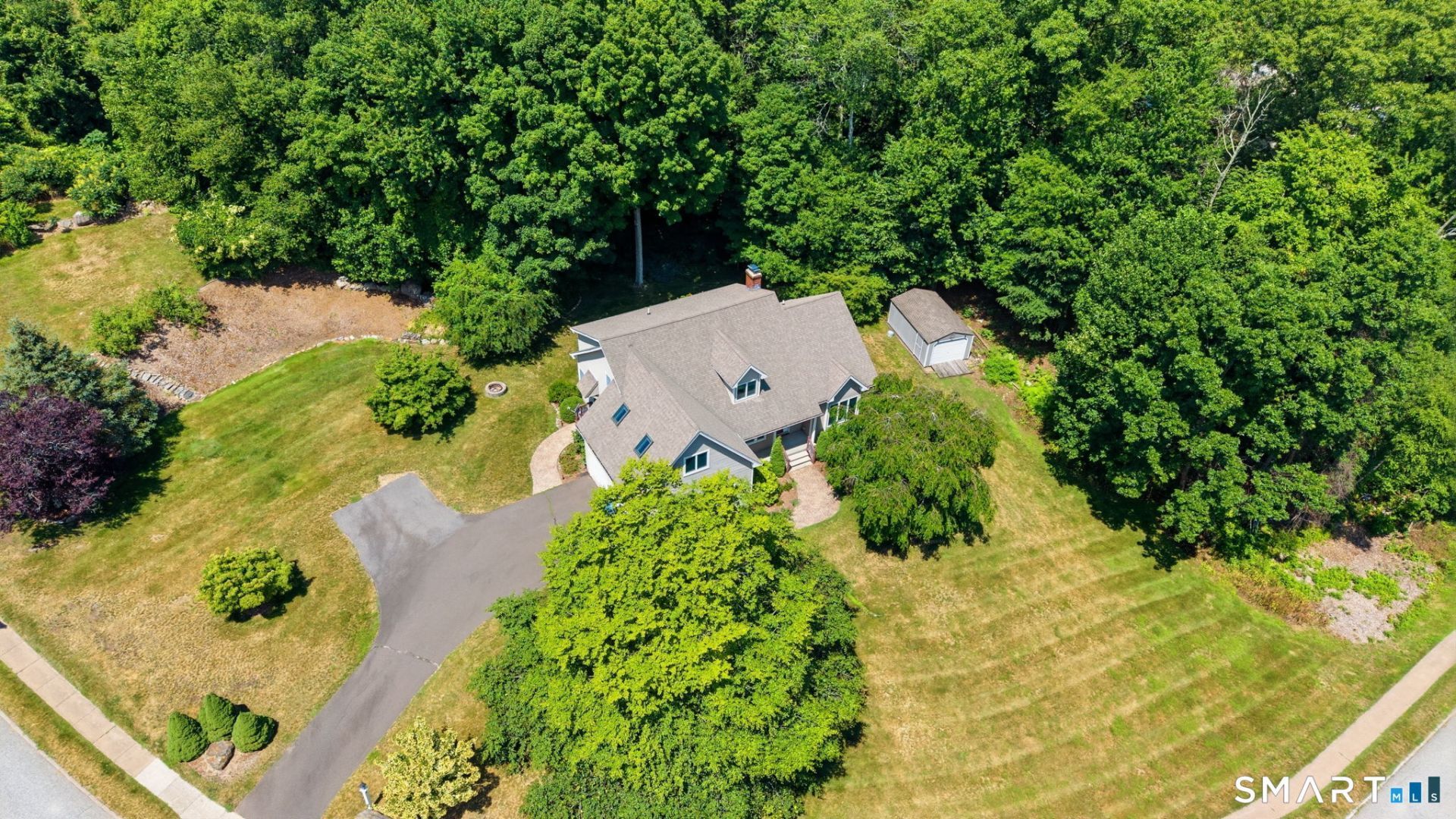 22 Viola, East Hampton, CT 06424 Main Photo