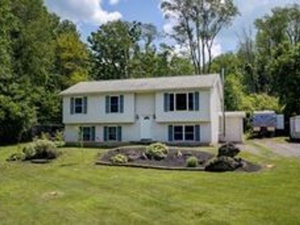 4919 Upper Holley Rd , Holley, NY 14470