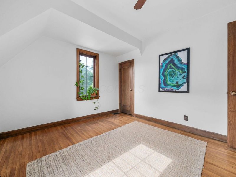 2416 N Havenwood Drive, Columbus, OH 43209 Photo 33