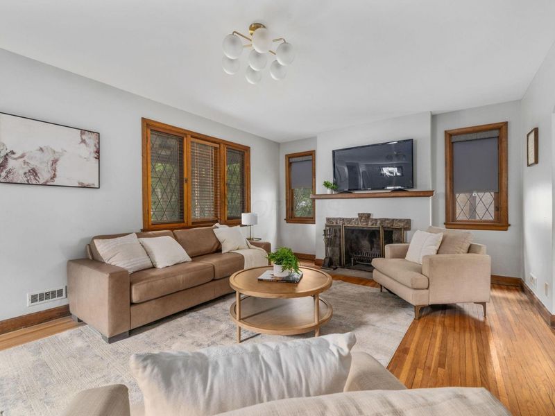 2416 N Havenwood Drive, Columbus, OH 43209 Photo 9