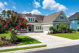 329 Silver Cypress Circle photo 4