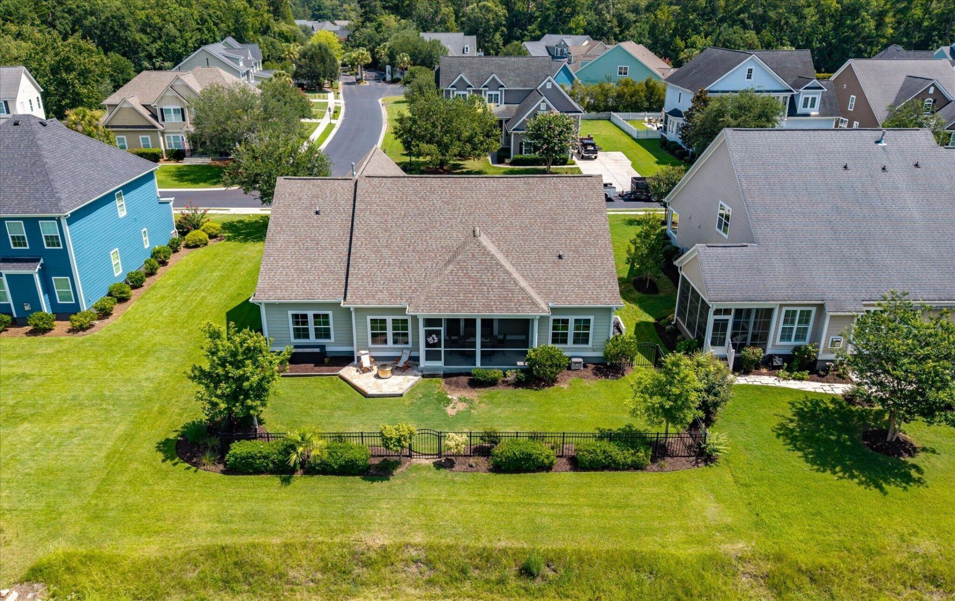 329 Silver Cypress Circle Photo 64