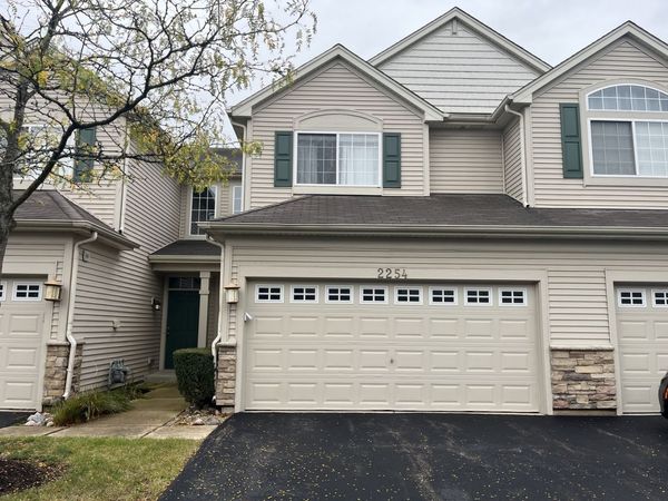 2254 Gallant Fox Circle , Montgomery, IL 60538