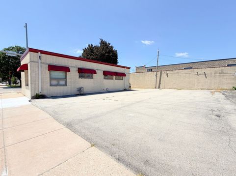Main Photo