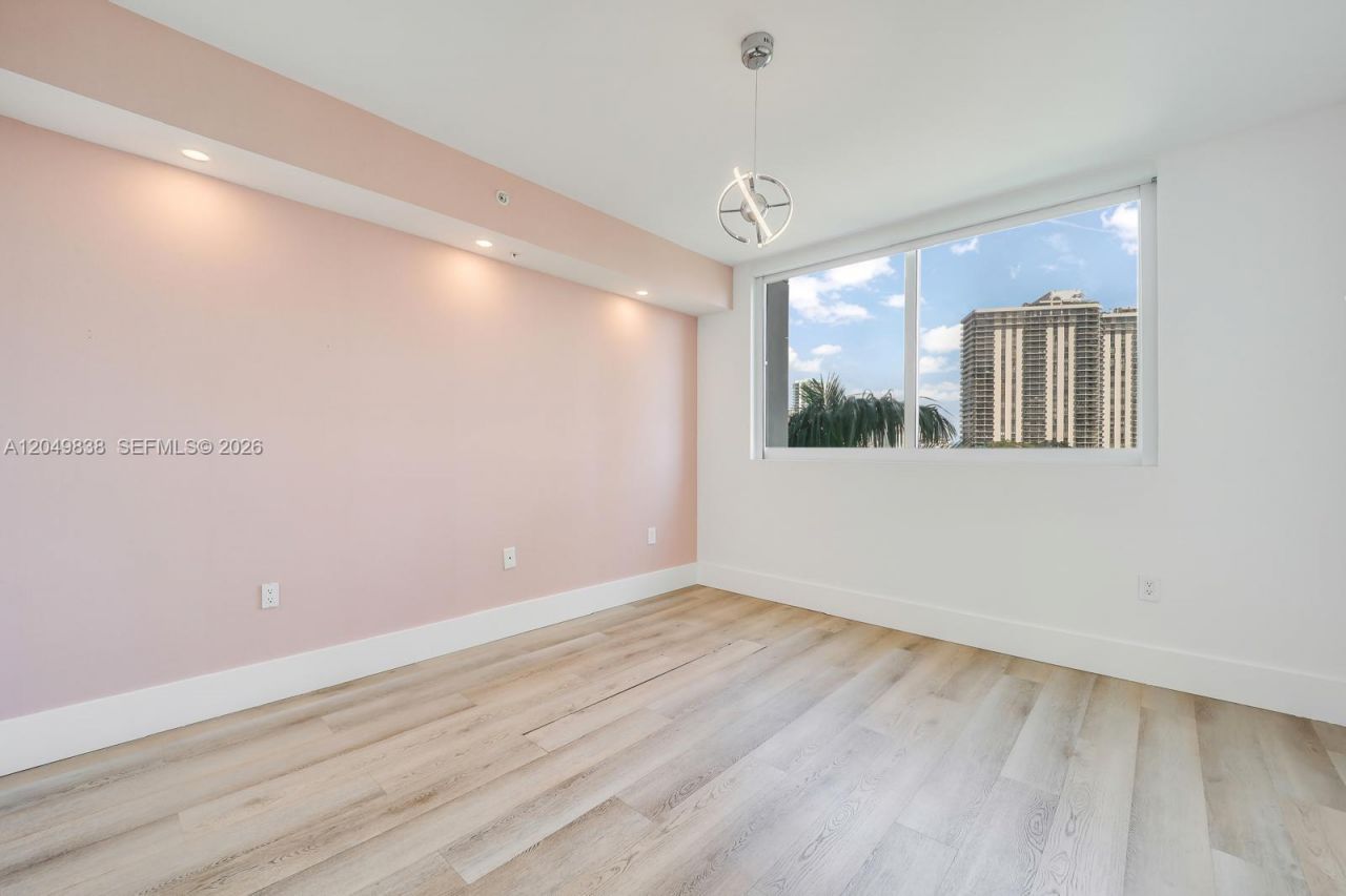 19400 Turnberry Way, Unit 321, Aventura, FL 33180 Photo