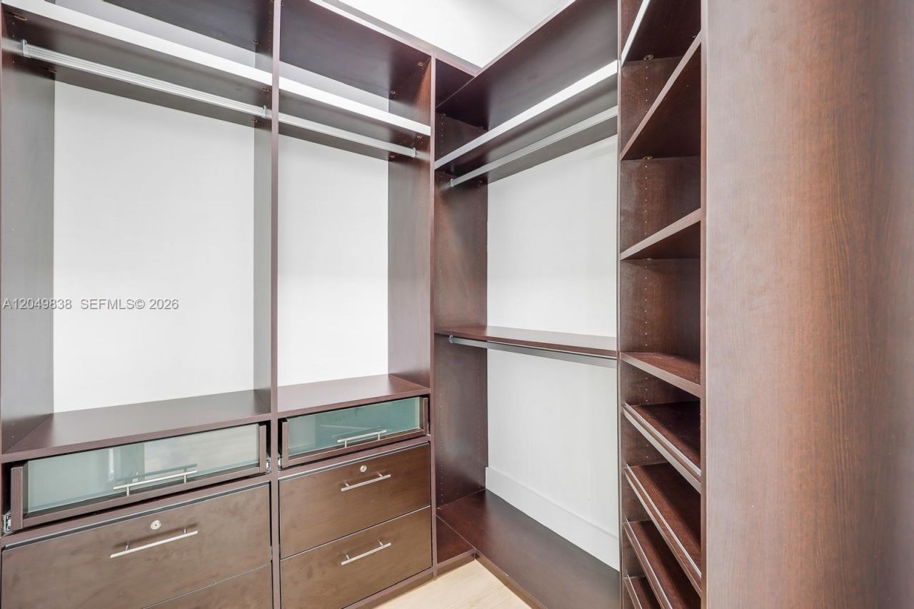 19400 Turnberry Way, Unit 321, Aventura, FL 33180 Photo