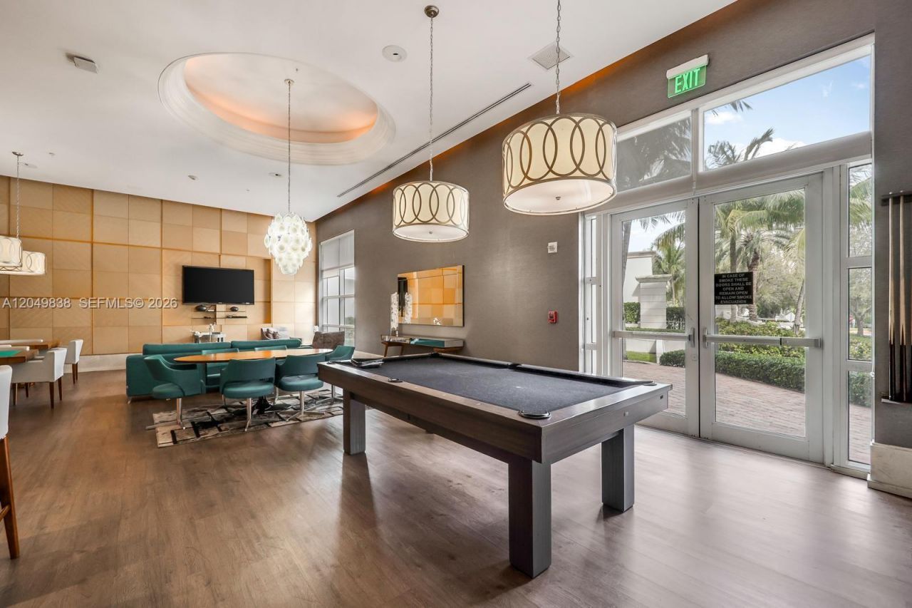 19400 Turnberry Way, Unit 321, Aventura, FL 33180 Photo