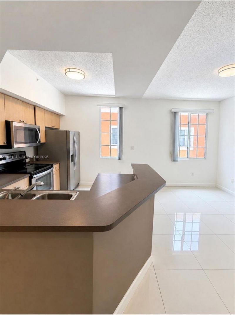 2941 NE 185th St , Unit 1311, Aventura, FL 33180 Photo
