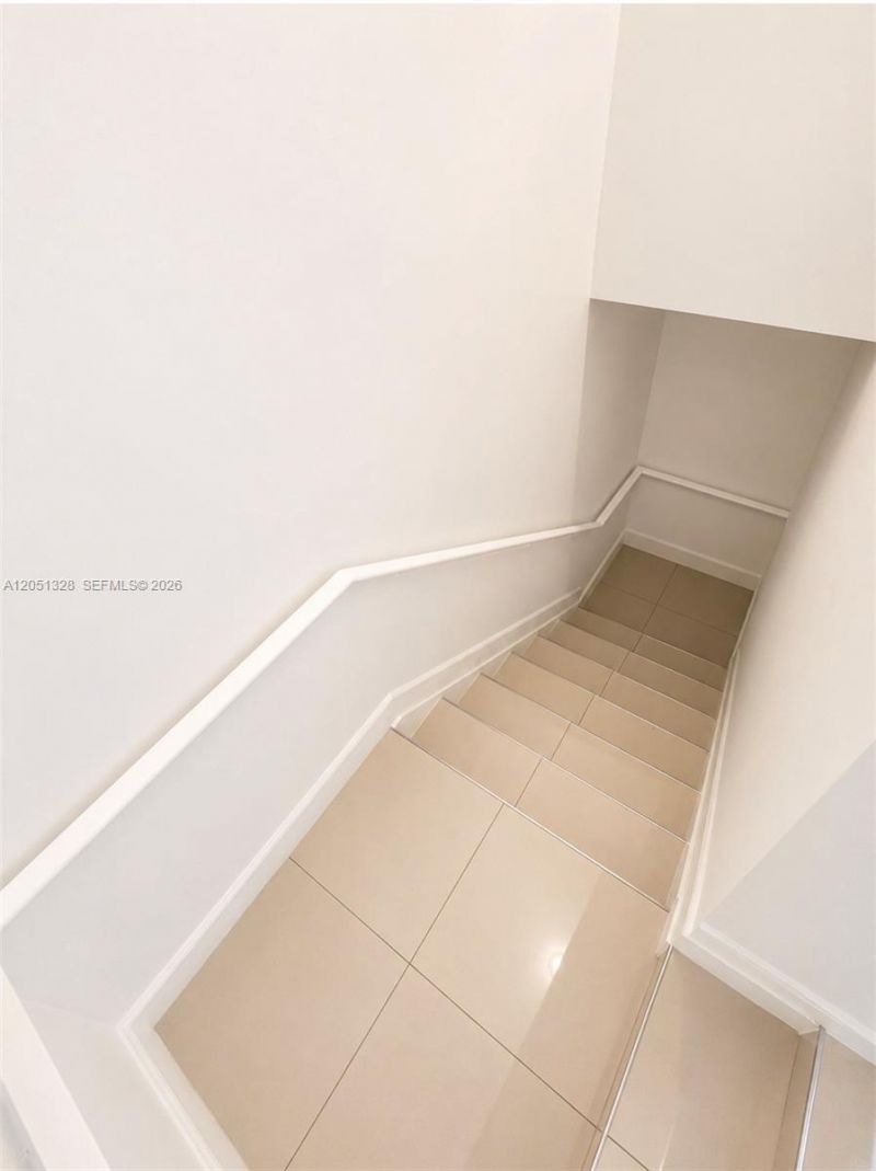 2941 NE 185th St , Unit 1311, Aventura, FL 33180 Photo