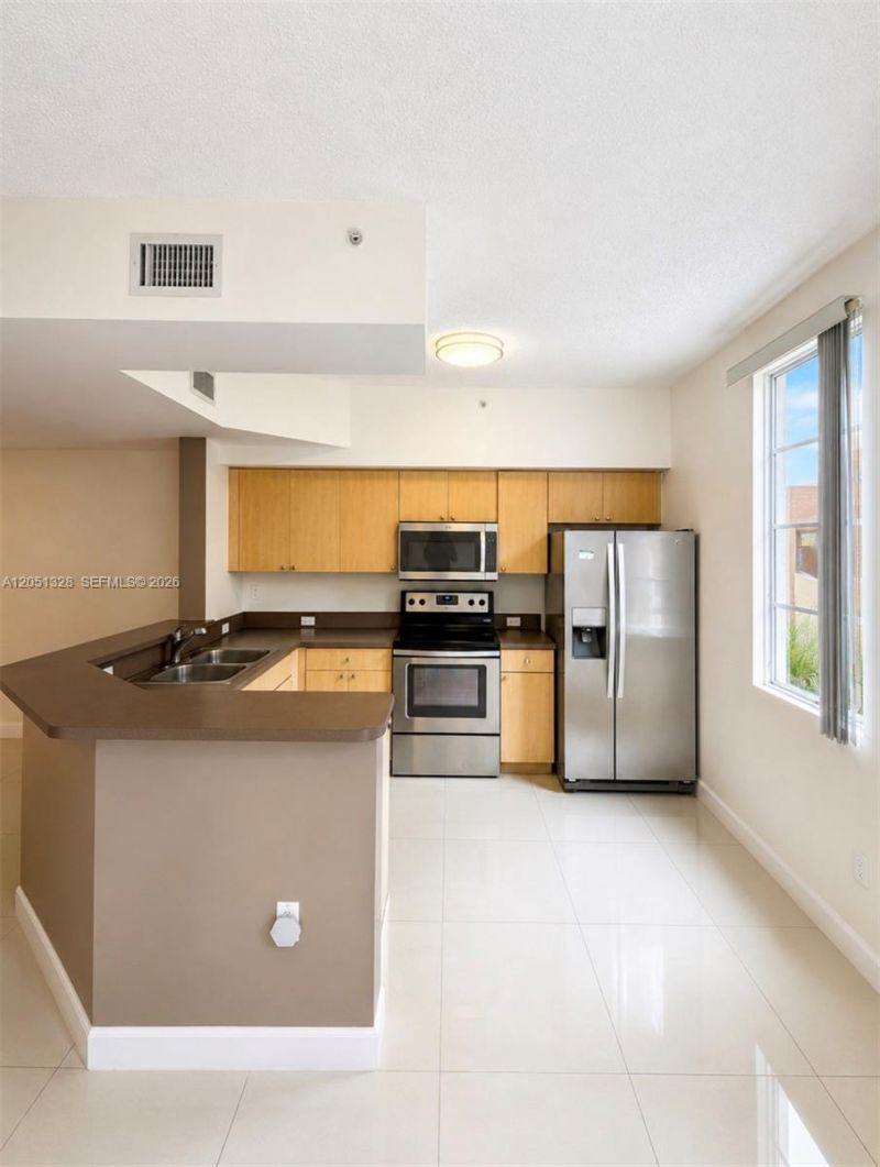 2941 NE 185th St , Unit 1311, Aventura, FL 33180 Photo