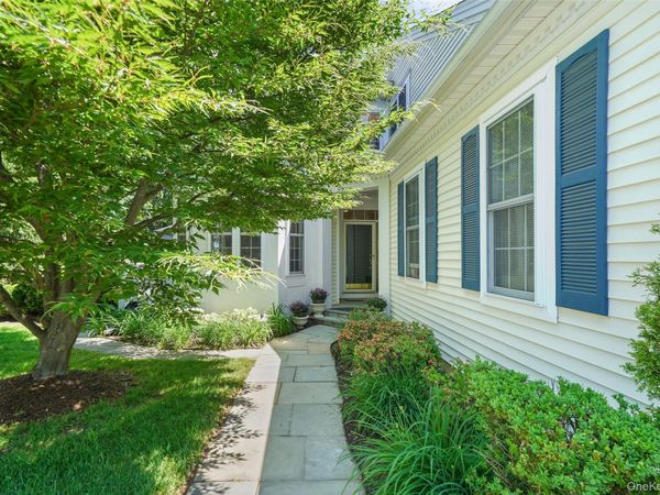 2 Heirloom Lane , Rye Brook, NY 10573