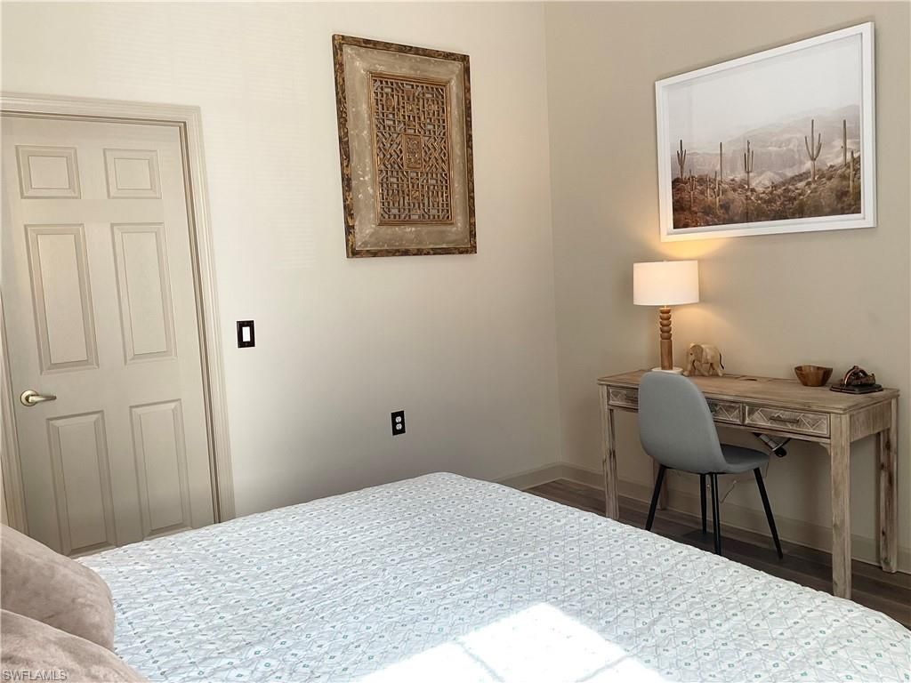 3060 Horizon Ln, Unit 1404, Naples, FL 34109 Photo