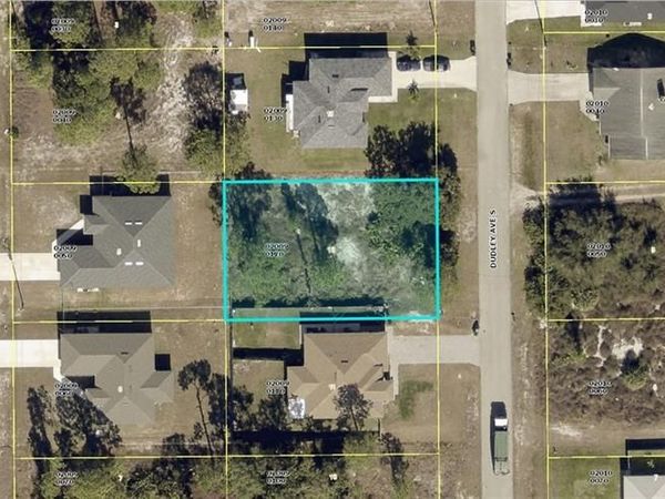 716 Dudley AVE S, LEHIGH ACRES, FL 33974
