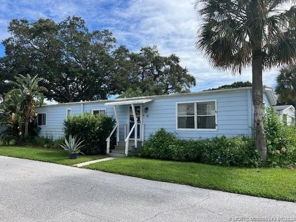 2555 PGA Boulevard , Unit 83, Palm Beach Gardens, FL 33410