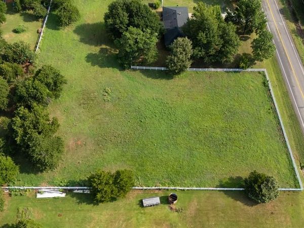 000 S Sara Road, Tuttle, OK 73089