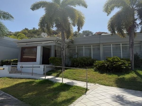 10 MARBELLA LAKE VIEW, Unit 10, Ponce, PR 00716