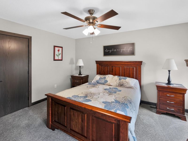 1085 Apple Valley Drive, Howard, OH 43028 Photo 18