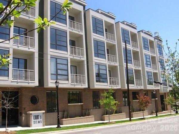 525 E Sixth Street, Unit 301, Charlotte, NC 28202