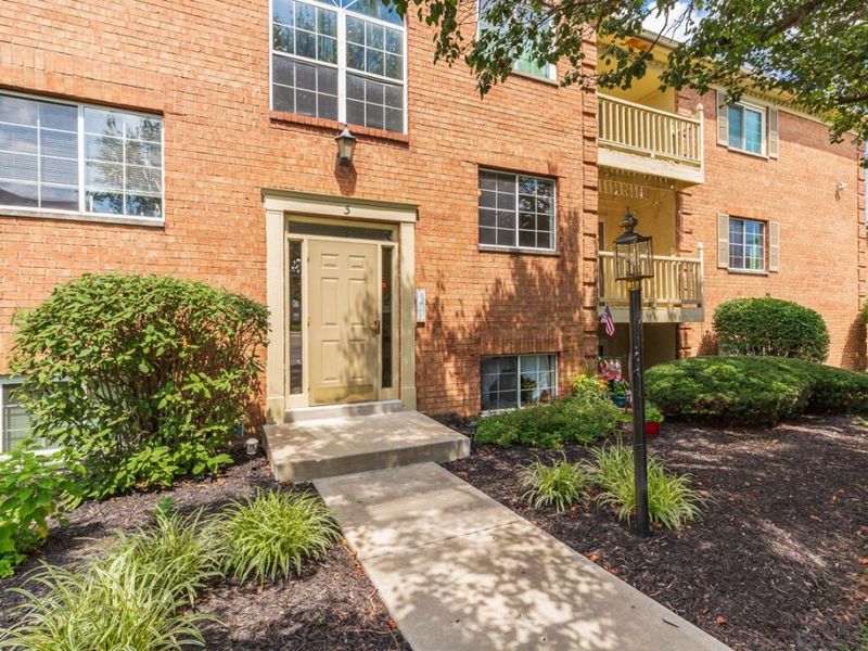 3 Highland Meadows Drive, Unit 8, Highland Heights, KY 41076 Photo 1