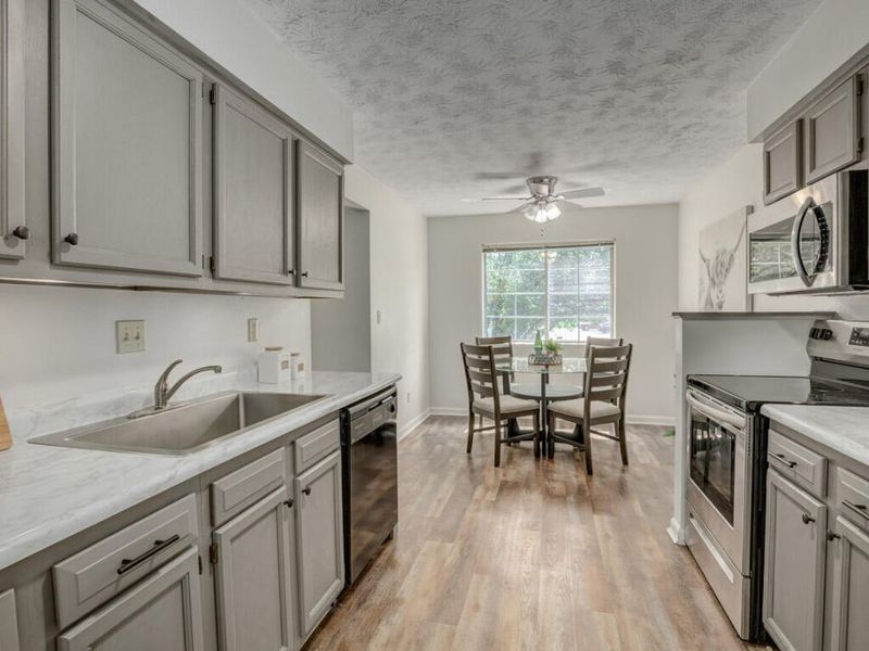 3 Highland Meadows Drive, Unit 8, Highland Heights, KY 41076 Photo 4