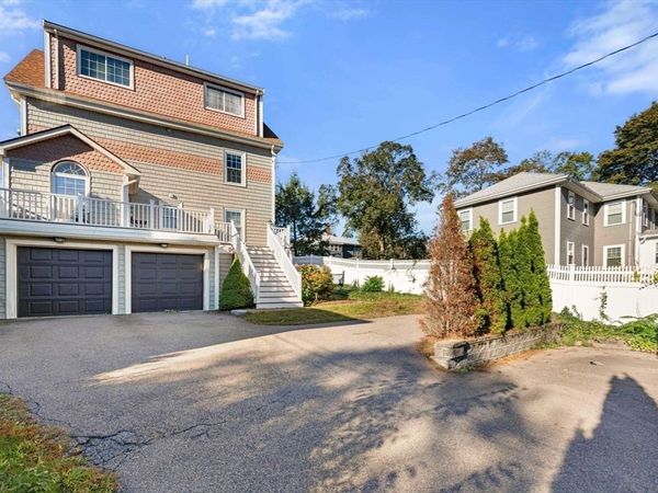 76 Taft Ave, Unit 2, Newton, MA 02465